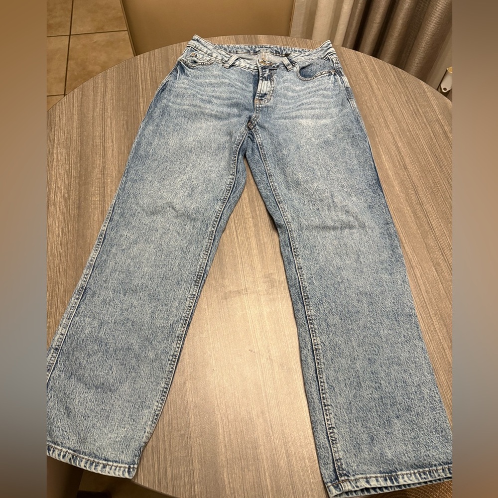 Stylish Light Blue Women's Straight Leg Jeans